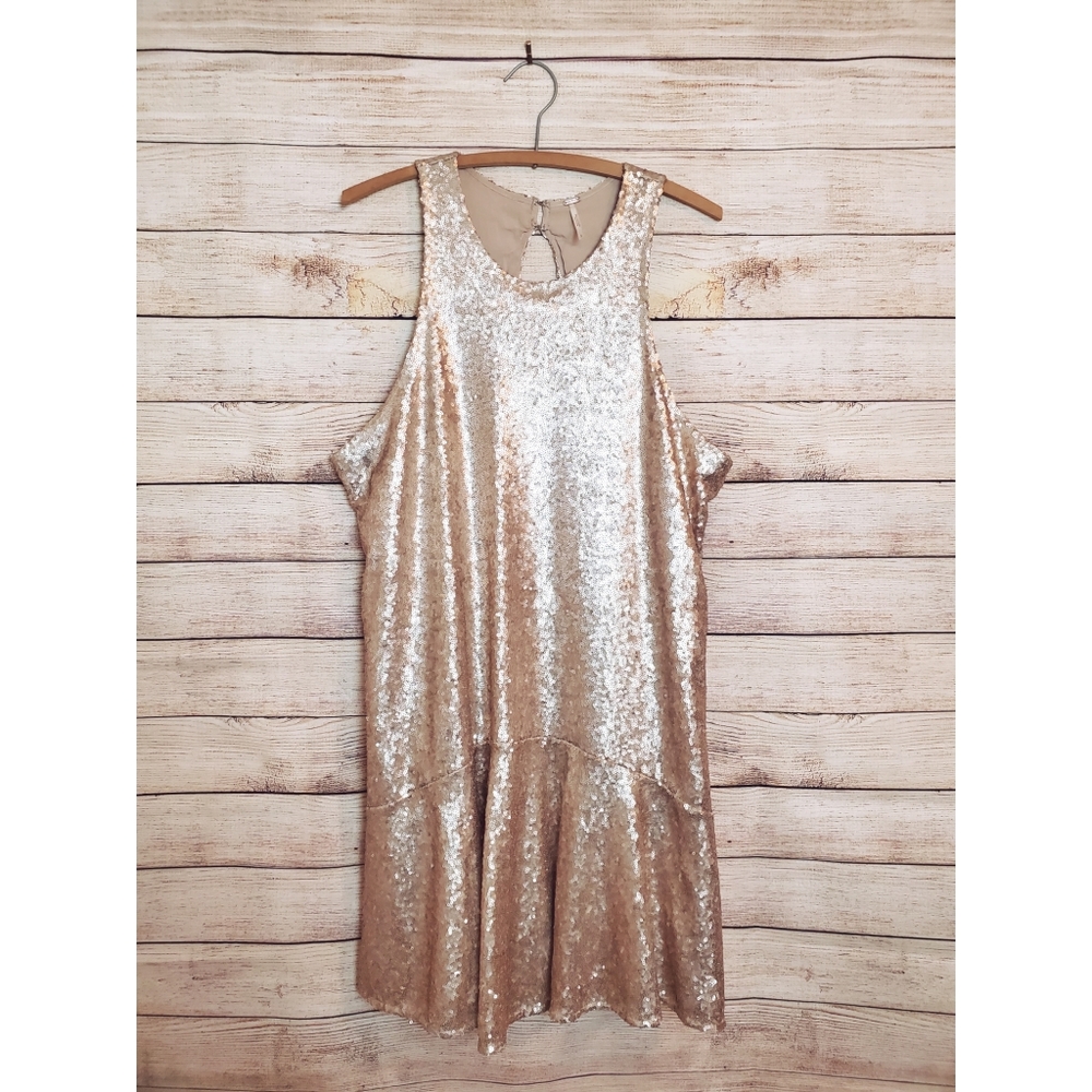 ⚡Free People⚡Sequin Shift Dress⚡Champagne